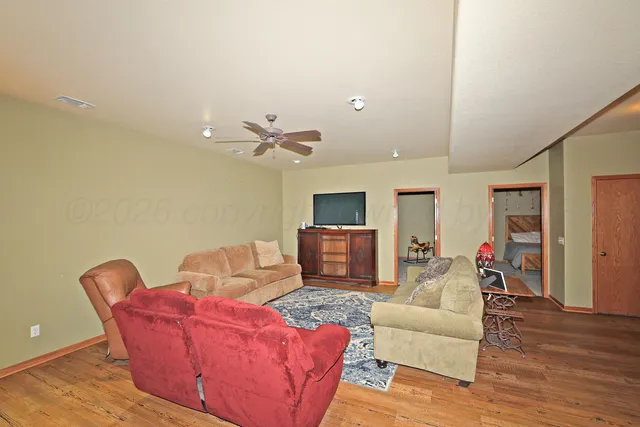 $375,000 | 1206 Olive Street, Stratford, TX 79084