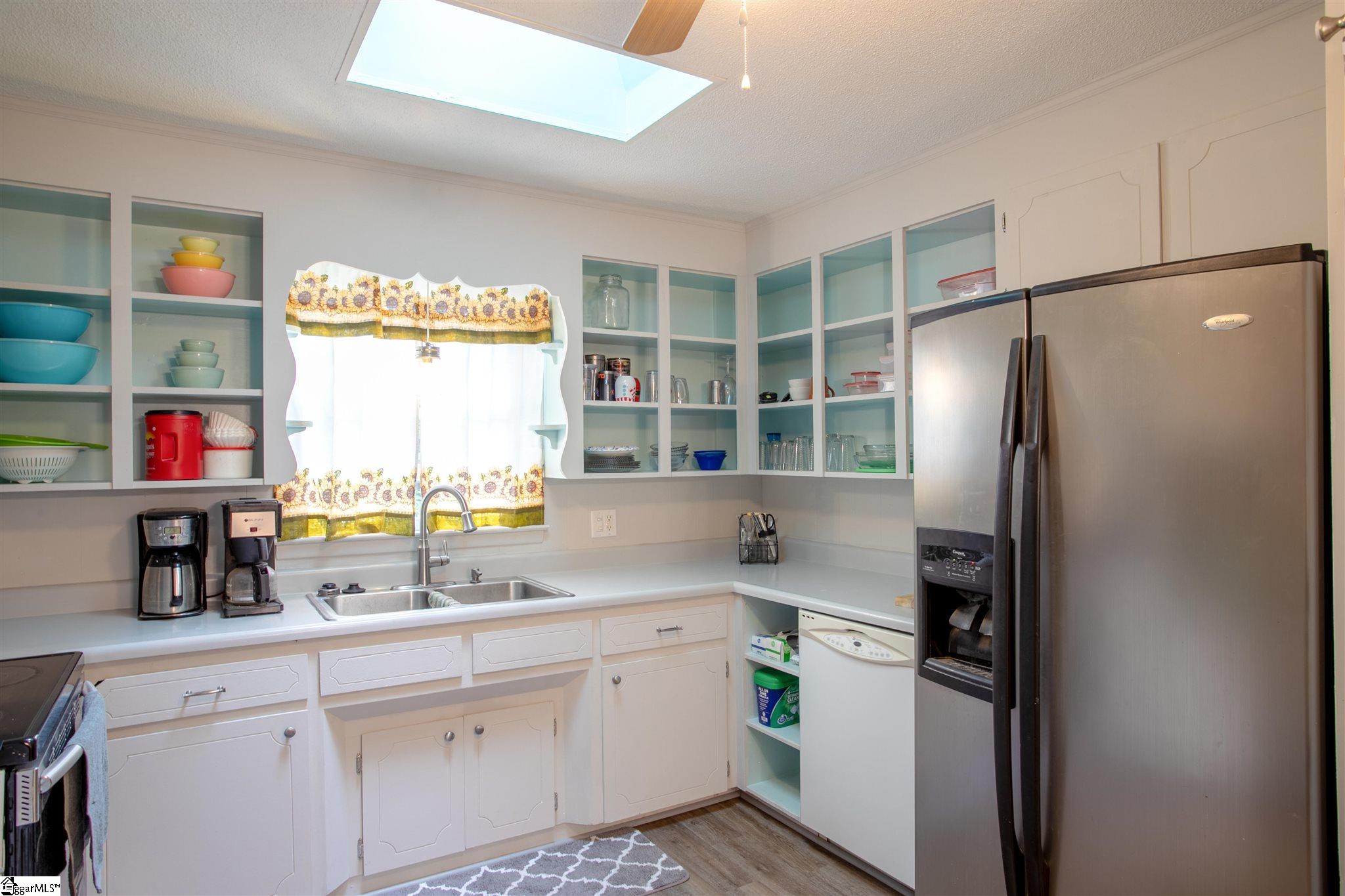 116 Sylvan Road Greenwood, SC 29649 - Photo 11 of 30 Gallery Image 11