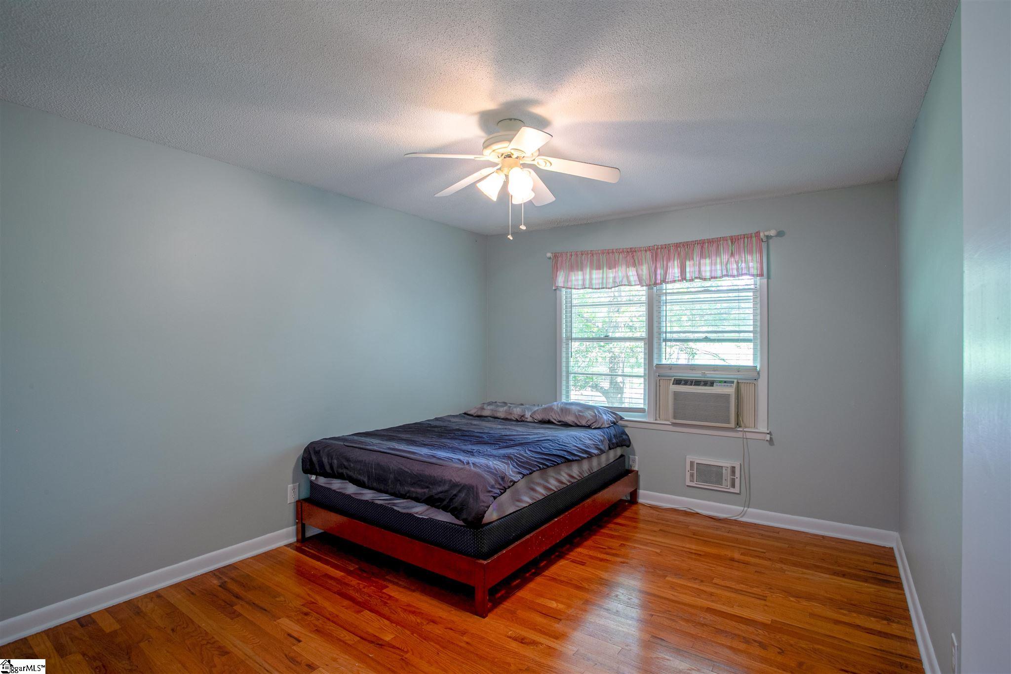 116 Sylvan Road Greenwood, SC 29649 - Photo 19 of 30 Gallery Image 19