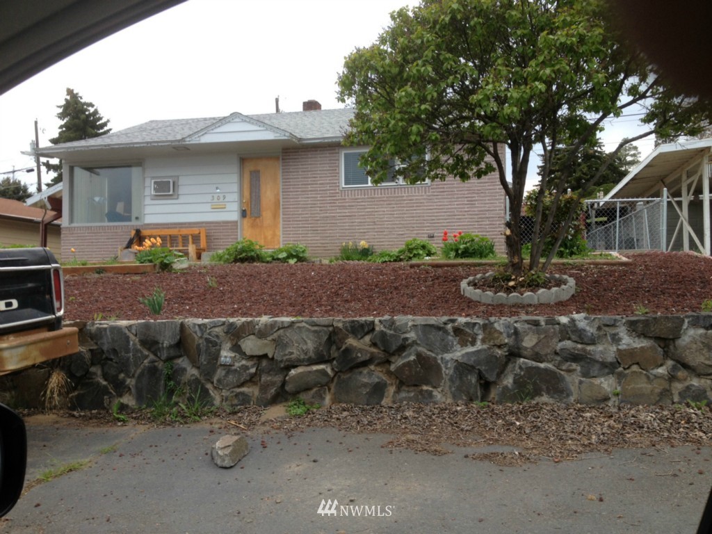 309 Patrick Road Ephrata, WA 98823 - Photo 1 of 1