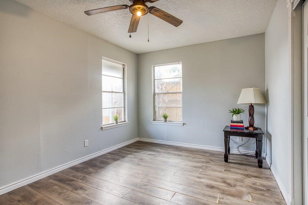 1410 Denver Street Portland, TX 78374 - Photo 18 of 25