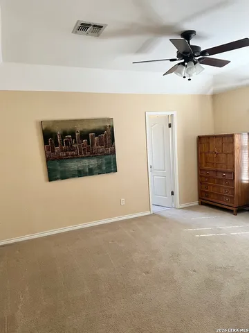 $1,800 | 108 Weeping Willow, Uvalde, TX 78801