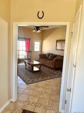 $1,800 | 108 Weeping Willow, Uvalde, TX 78801