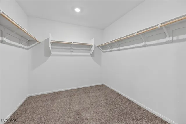 $2,550 | 9546 Wayfarer Seek Court, Las Vegas, NV 89139