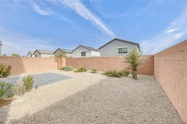 $2,550 | 9546 Wayfarer Seek Court, Las Vegas, NV 89139