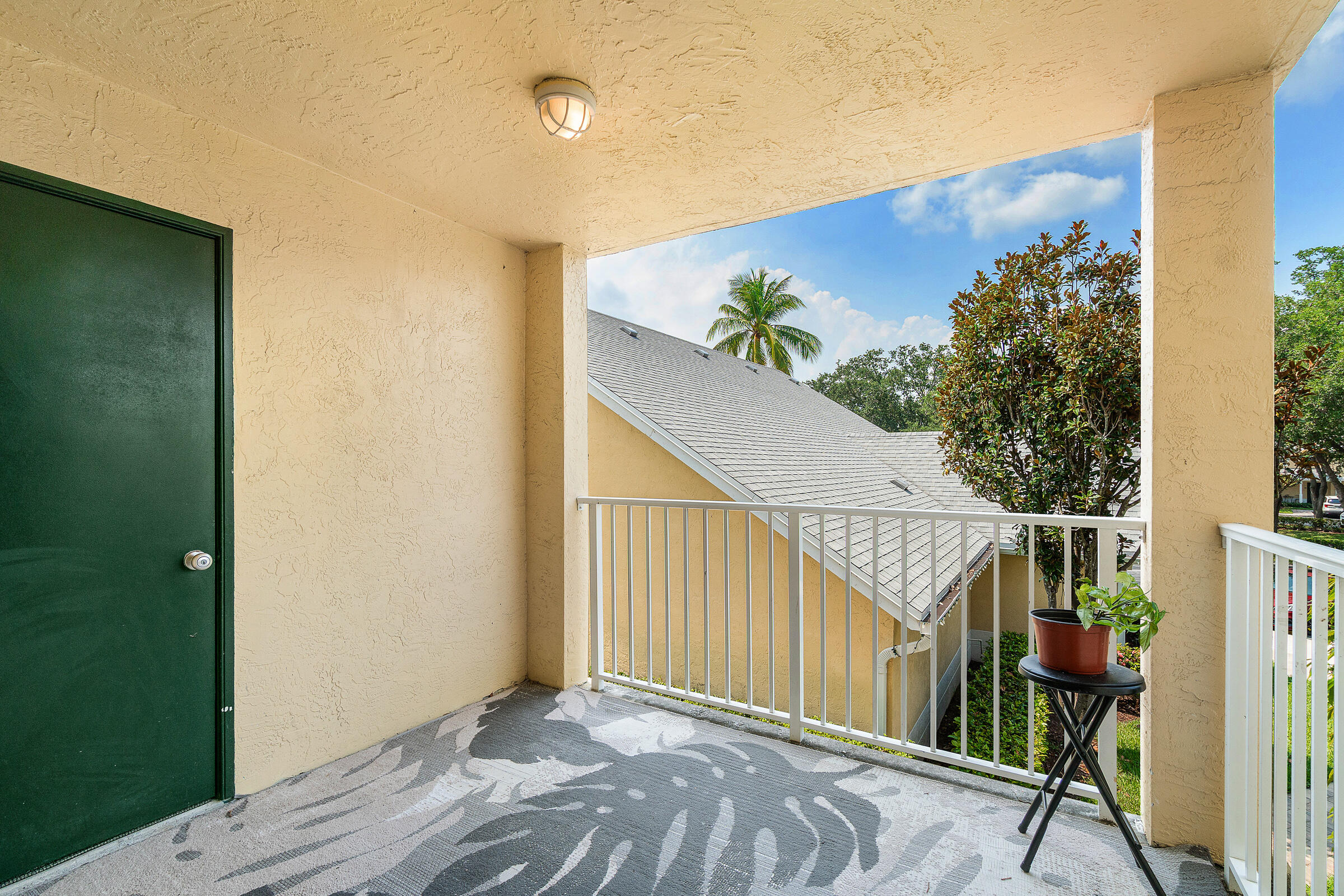 6283 La Costa Drive, Unit E Boca Raton, FL 33433 - Photo 18 of 38 20-6283 La Costa Dr E-MLS