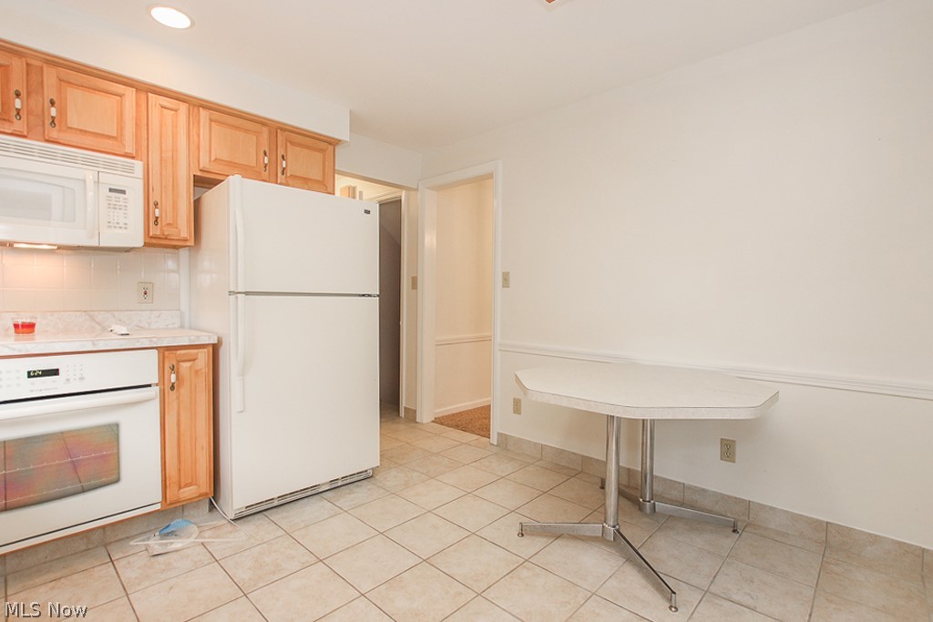 13486 Sperry Road Chesterland, OH 44026 - Photo 11 of 35 Gallery Image 11