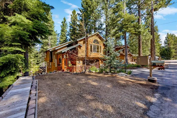 $949,000 | 1911 Bella Coola Drive, South Lake Tahoe, CA 96150
