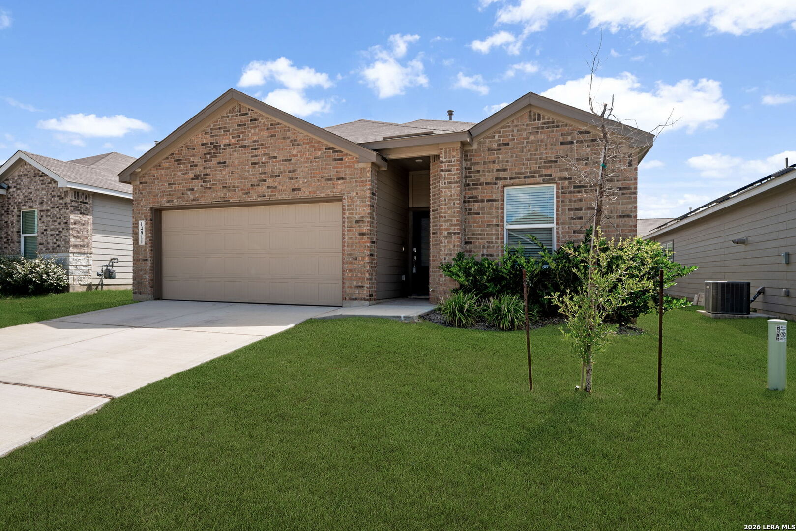 14911 Rhyolite Way Elmendorf, TX 78112 - Photo 5 of 36