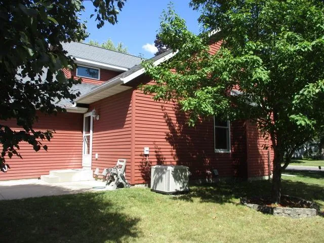 $319,000 | 1403 8th Avenue North, St. Cloud, MN 56303