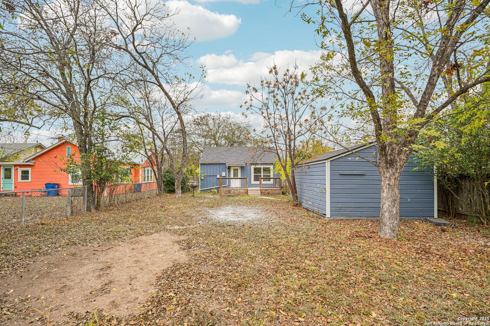 411 West Water Street Kerrville, TX 78028 - Photo 23 of 24