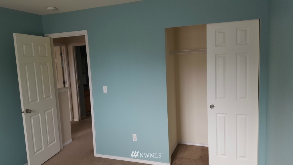 18718 10th Avenue Southeast, Unit 15 Bothell, WA 98012 - Photo 23 of 25 Gallery Image 23