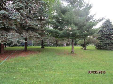 11001 Terrace Road Holly, MI 48442 - Photo 13 of 33 20441916-12.JPG