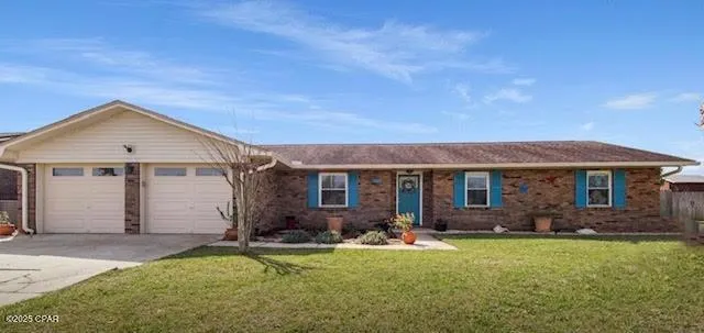 $2,500 | 325 Alexander Drive, Lynn Haven, FL 32444