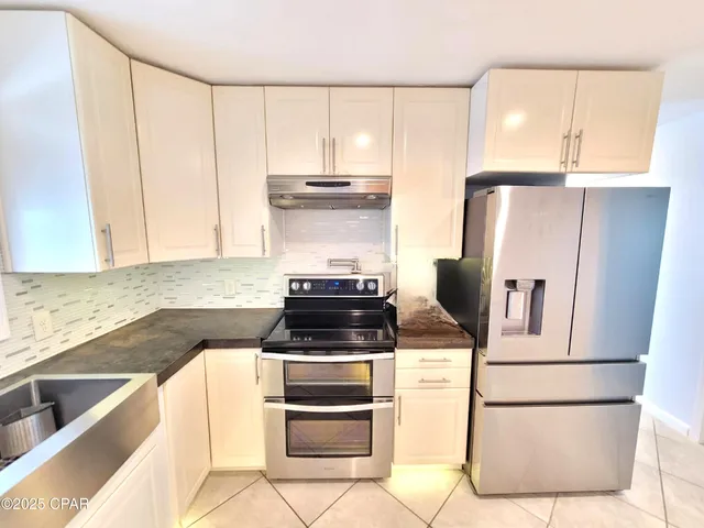 $2,500 | 325 Alexander Drive, Lynn Haven, FL 32444