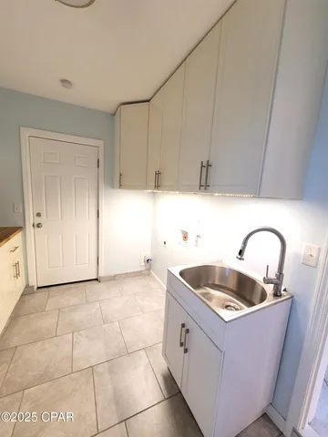 $2,500 | 325 Alexander Drive, Lynn Haven, FL 32444