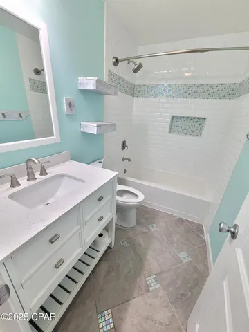 $2,500 | 325 Alexander Drive, Lynn Haven, FL 32444