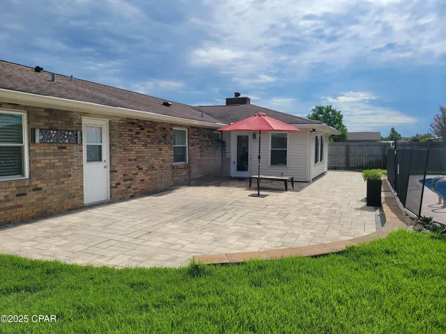 $2,500 | 325 Alexander Drive, Lynn Haven, FL 32444