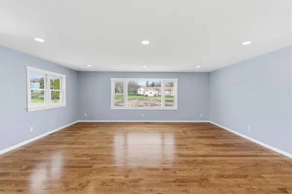 $429,500 | 409 4th Avenue Southeast, Mapleton, MN 56065