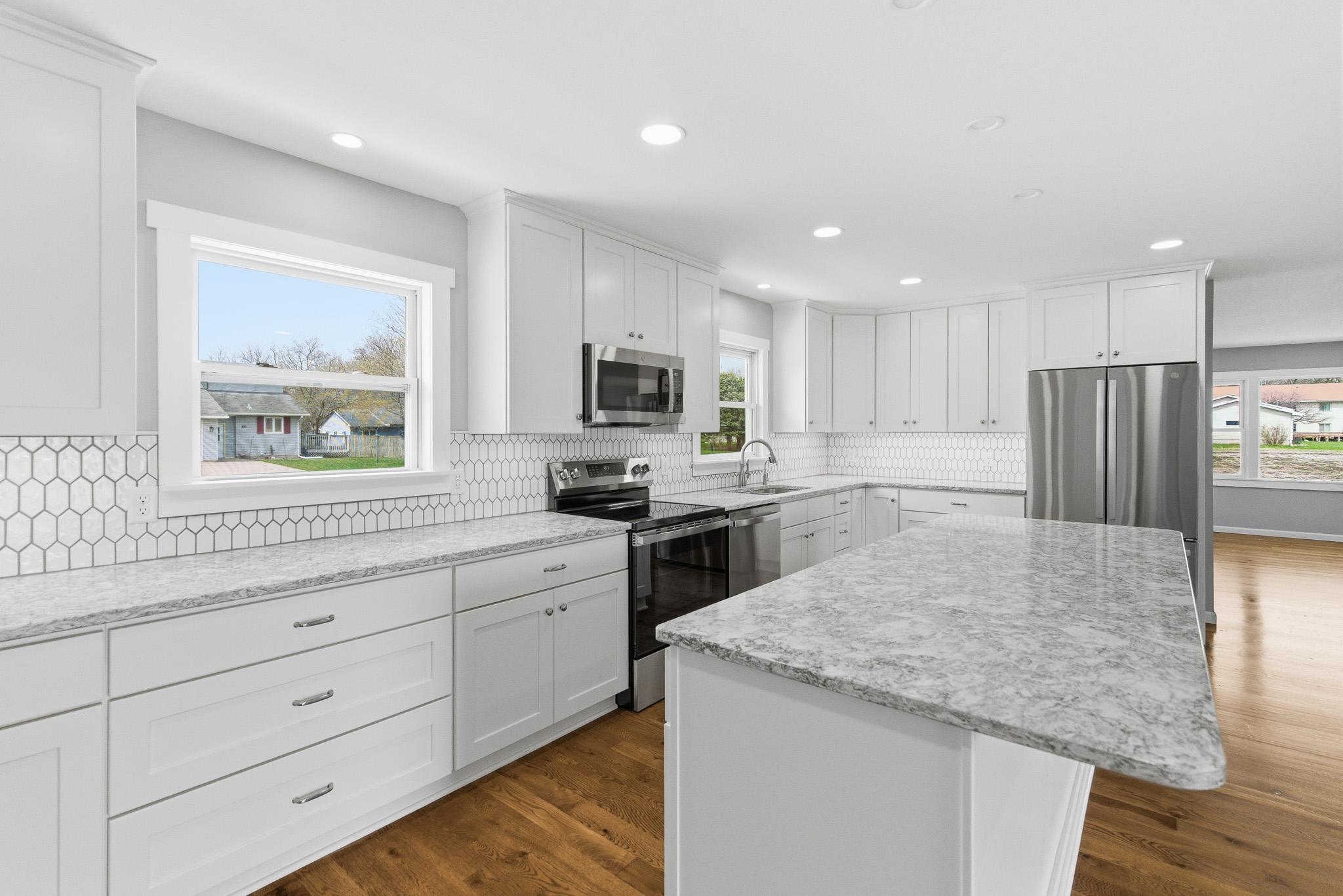 409 4th Avenue Southeast Mapleton, MN 56065 - Photo 4 of 47