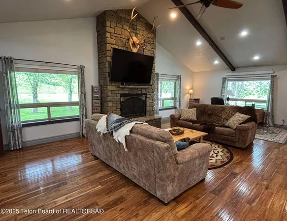 $910,000 | 125 Wagon Rut Lane, Auburn, WY 83111