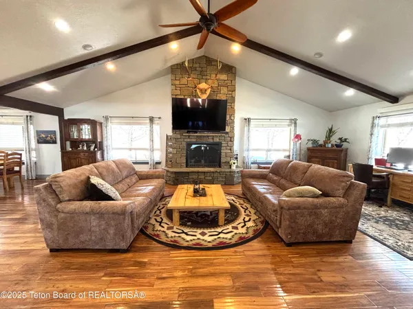 $910,000 | 125 Wagon Rut Lane, Auburn, WY 83111