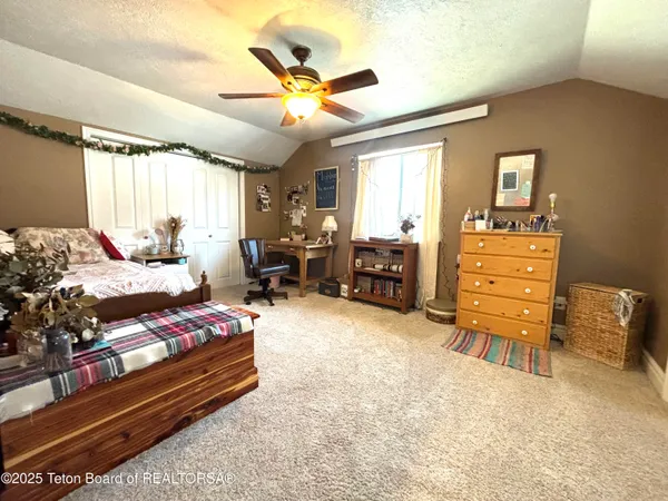 $910,000 | 125 Wagon Rut Lane, Auburn, WY 83111