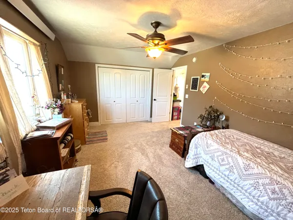 $910,000 | 125 Wagon Rut Lane, Auburn, WY 83111