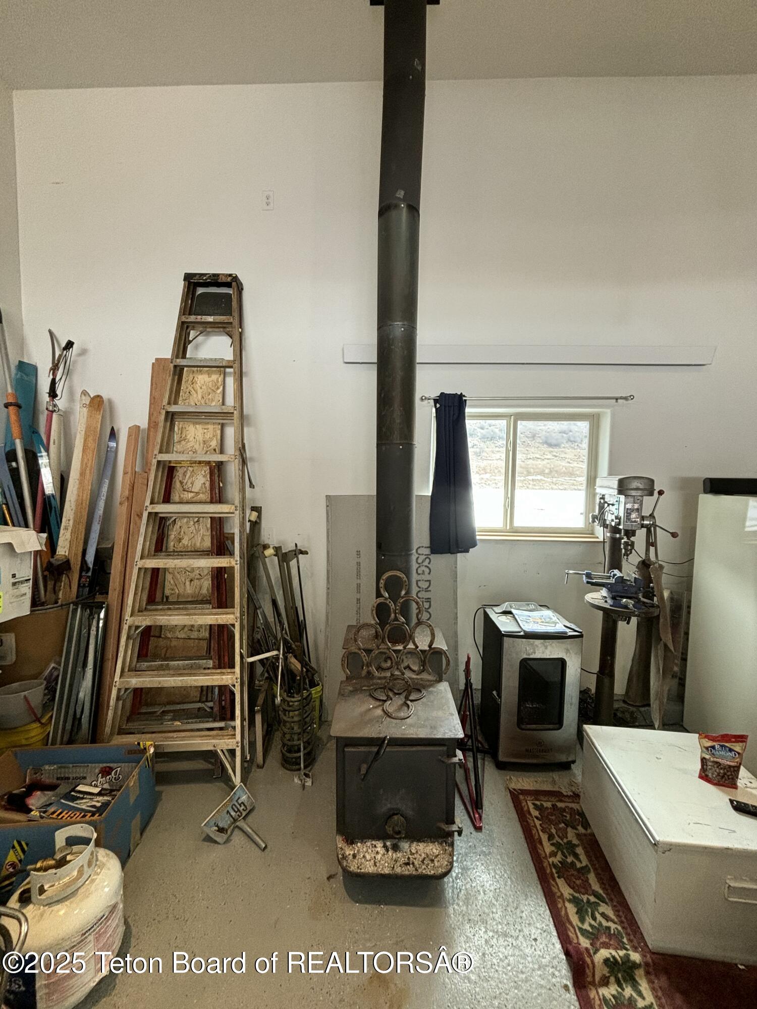 125 Wagon Rut Lane Auburn, WY 83111 - Photo 53 of 74 IMG_9821