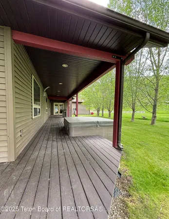 $910,000 | 125 Wagon Rut Lane, Auburn, WY 83111