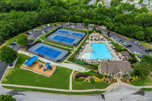 $349,900 | 6895 White Walnut Way, Braselton, GA 30517