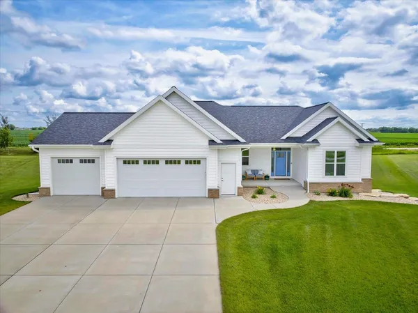 $895,000 | 6607 Kades Sun Prairie, Sun Prairie, WI 53590
