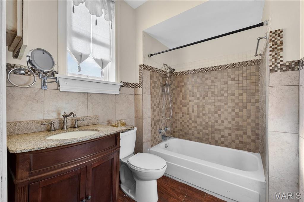 24 Lewis Place St. Louis, MO 63113 - Photo 15 of 32