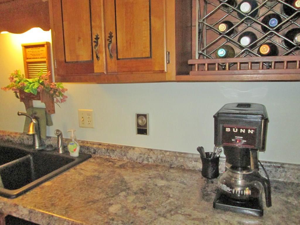 79 Canterbury Road Brewer, ME 04412 - Photo 5 of 34 Photo