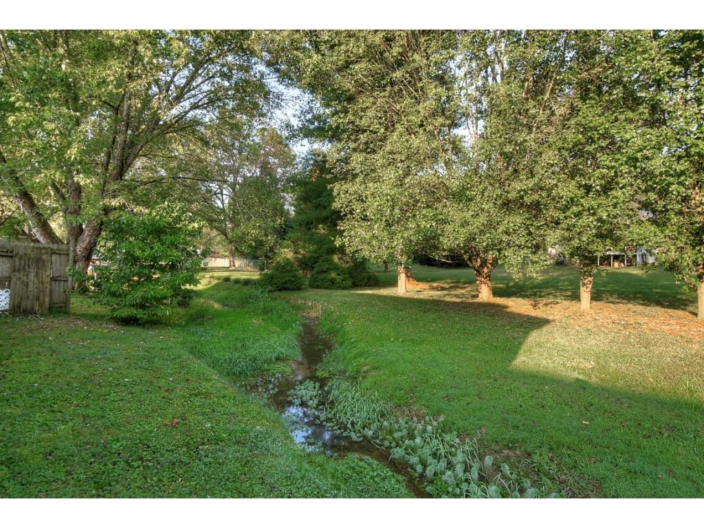 1015 Gray Station Road Gray, TN 37615 - Photo 31 of 36 Photo 31