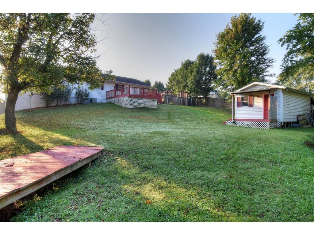 1015 Gray Station Road Gray, TN 37615 - Photo 34 of 36 Photo 34