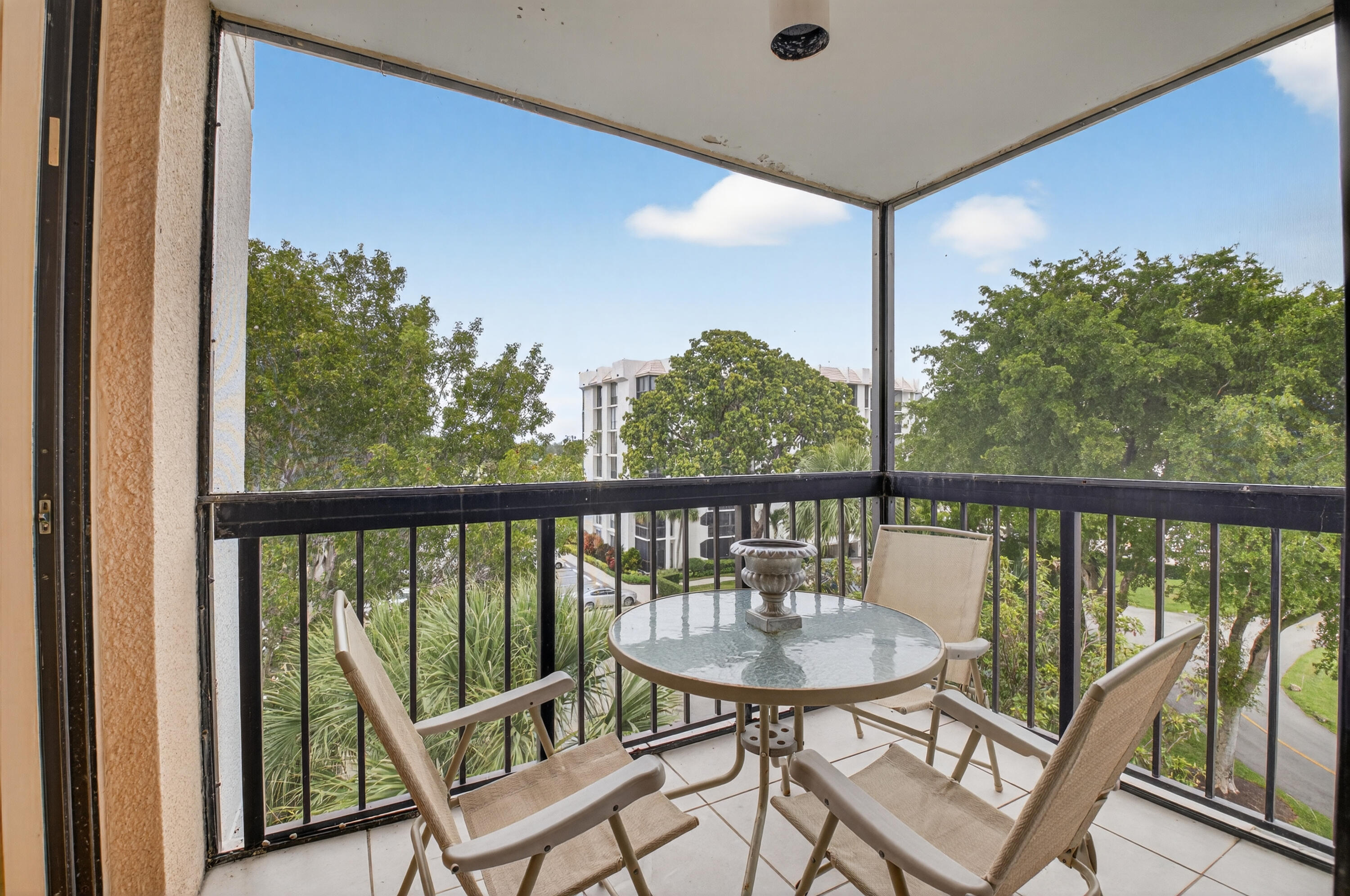 1554 Bridgewood Drive Boca Raton, FL 33434 - Photo 11 of 61 DSC_1431