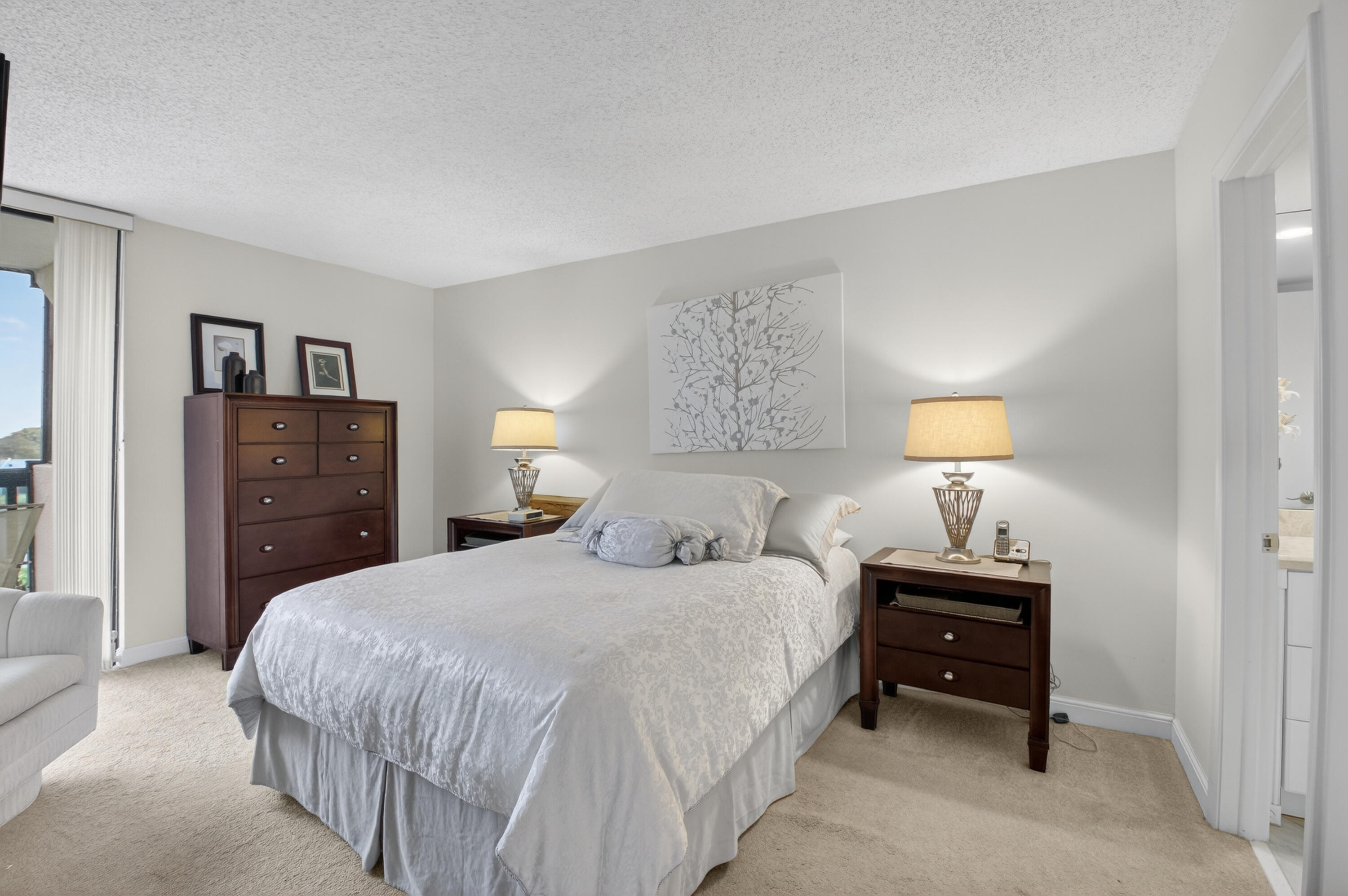 1554 Bridgewood Drive Boca Raton, FL 33434 - Photo 18 of 61 DSC_1462