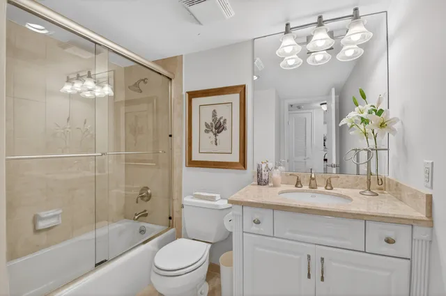 $289,000 | 1554 Bridgewood Drive, Boca Raton, FL 33434