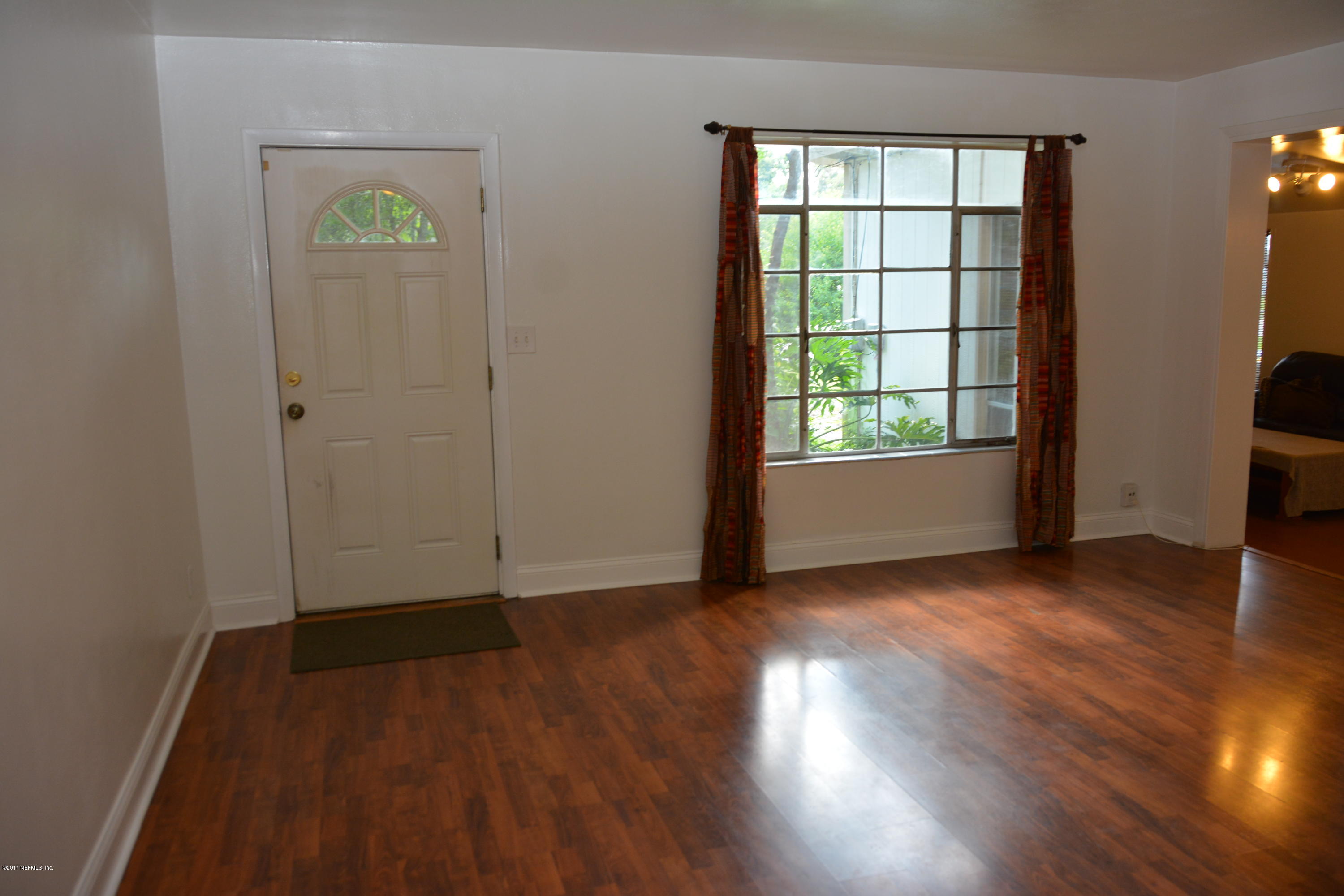 1905 Gamewell Road Jacksonville, FL 32211 - Photo 24 of 33 DSC_8907