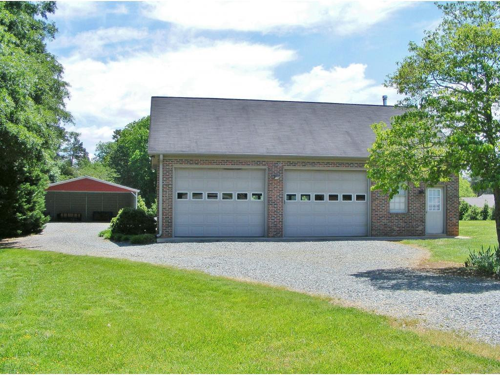 2320 Cooper Road Graham, NC 27253 - Photo 14 of 22 Gallery Image 14