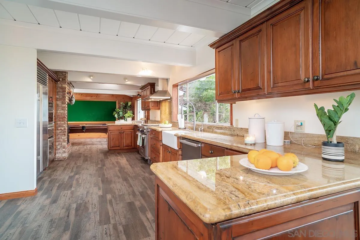 1200 Oribia Road Del Mar, CA 92014 - Photo 11 of 41 Gallery Image 11