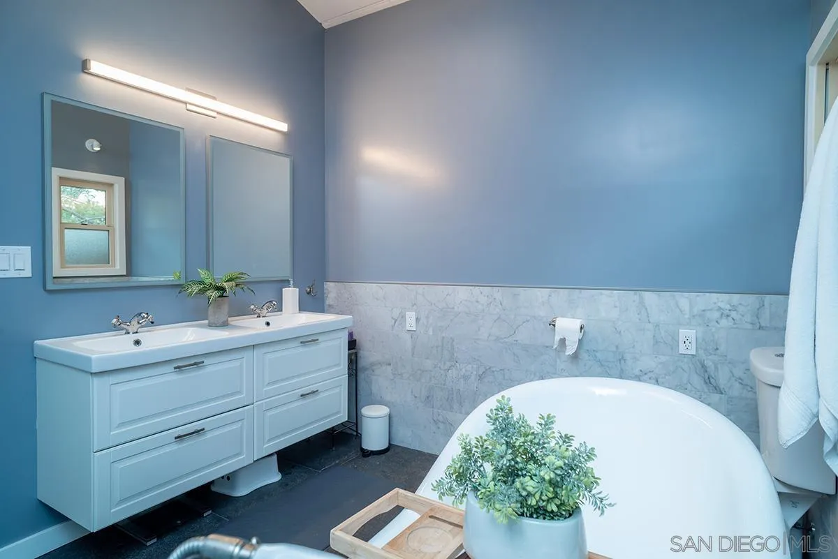 1200 Oribia Road Del Mar, CA 92014 - Photo 21 of 41 Gallery Image 21