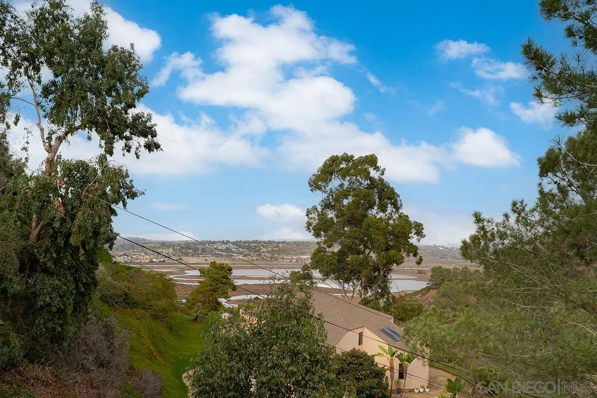 1200 Oribia Road Del Mar, CA 92014 - Photo 33 of 41 Gallery Image 33