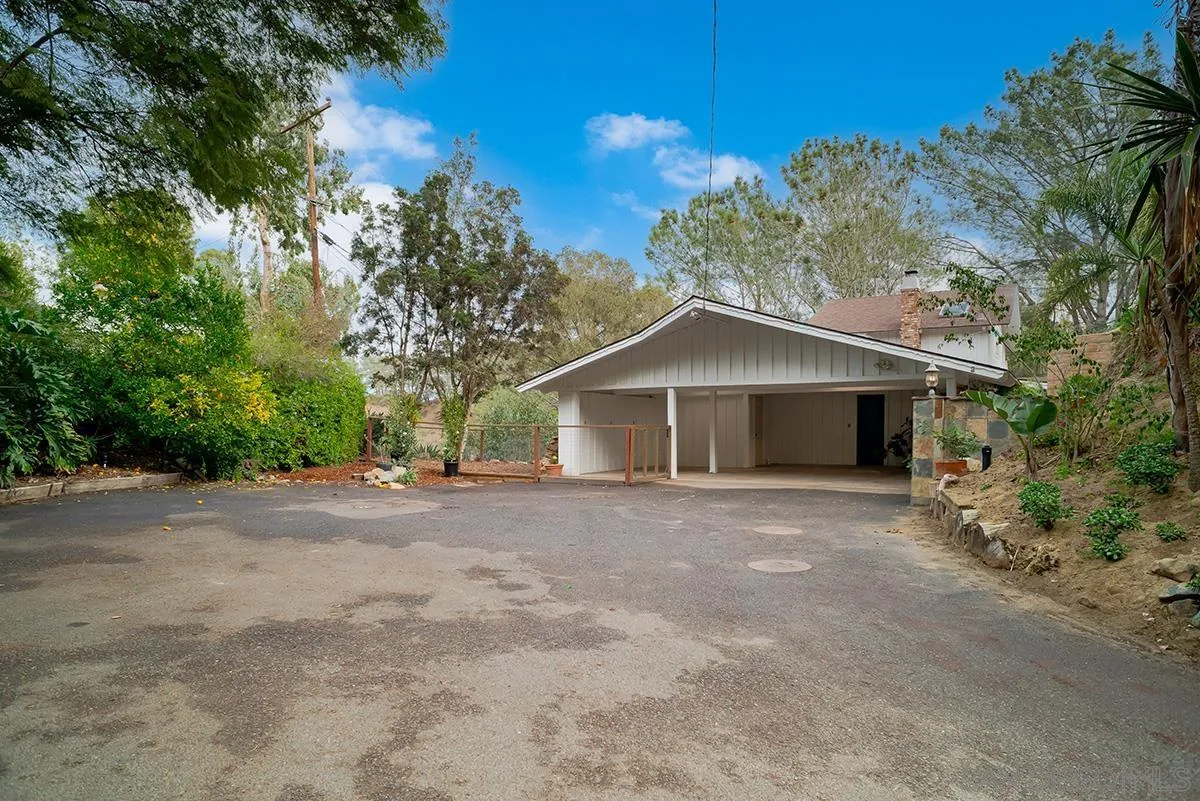 1200 Oribia Road Del Mar, CA 92014 - Photo 38 of 41 Gallery Image 38