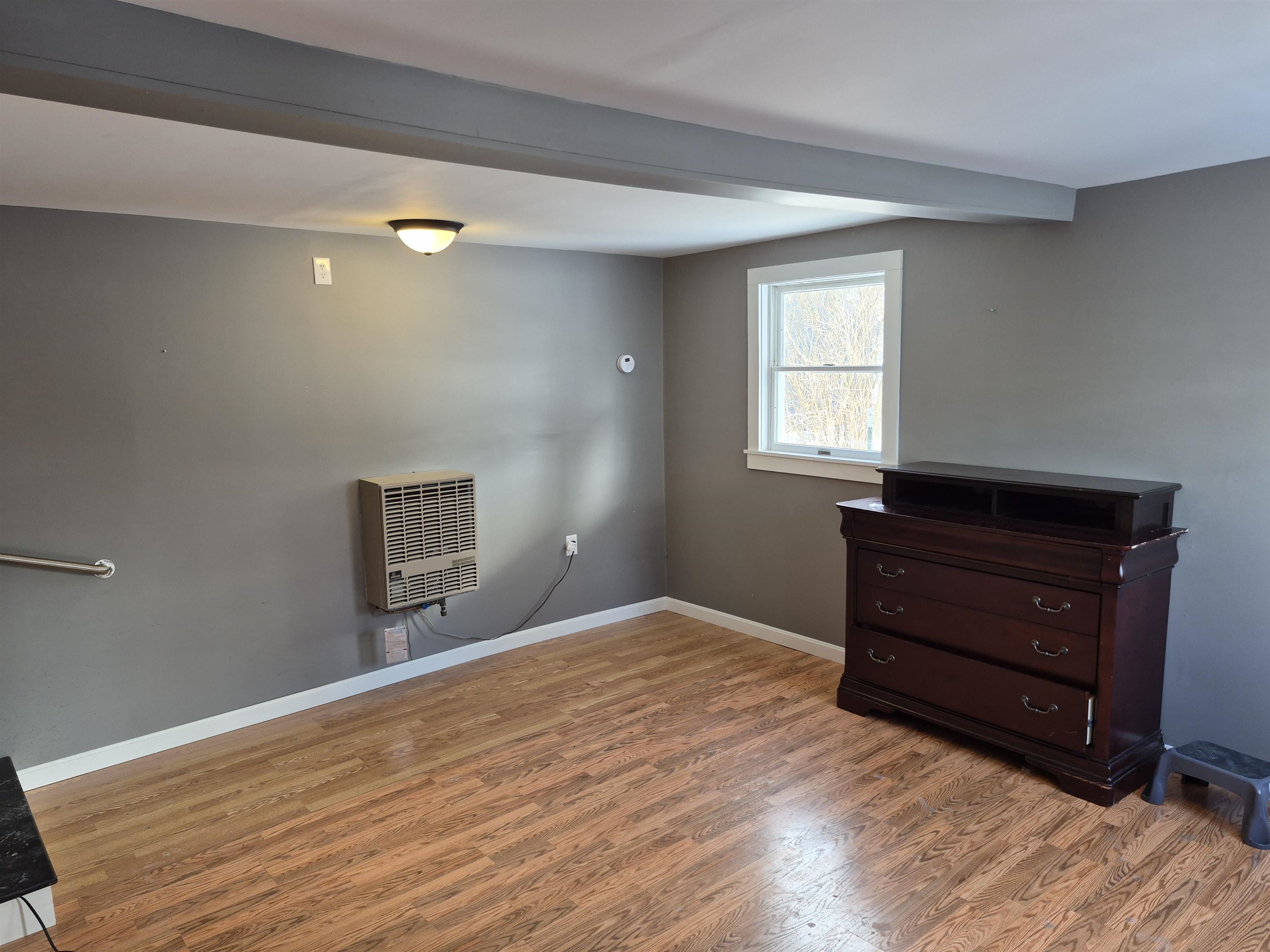 62 Young Street Newport, VT 05855 - Photo 17 of 34