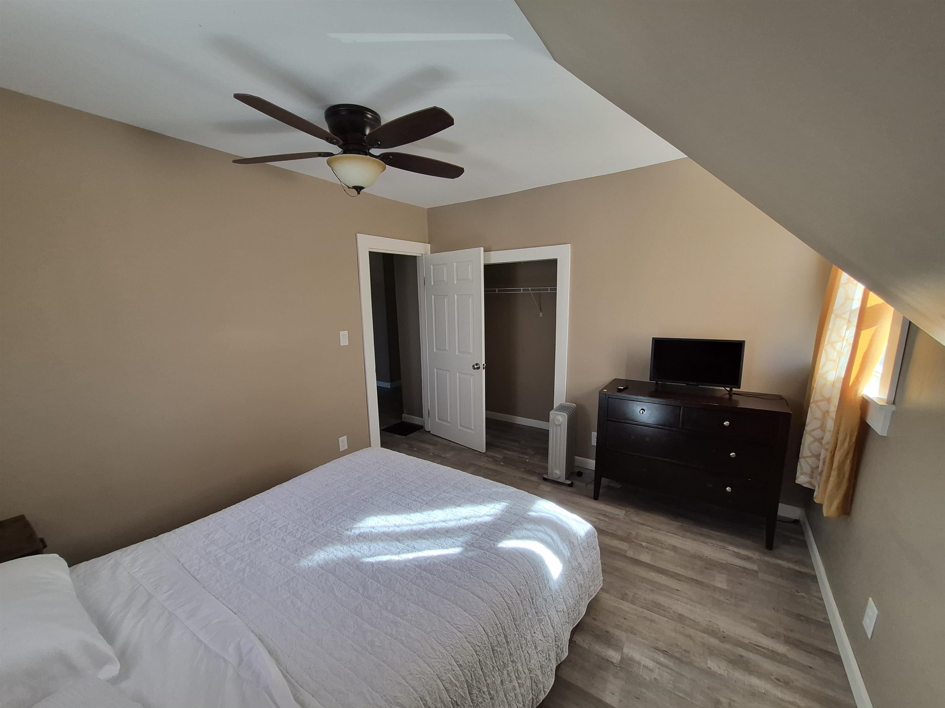 62 Young Street Newport, VT 05855 - Photo 22 of 34