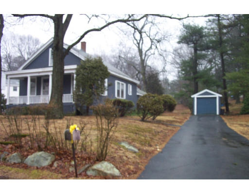65 Great Woods Road Saugus, MA 01906 - Photo 3 of 3 Gallery Image 3