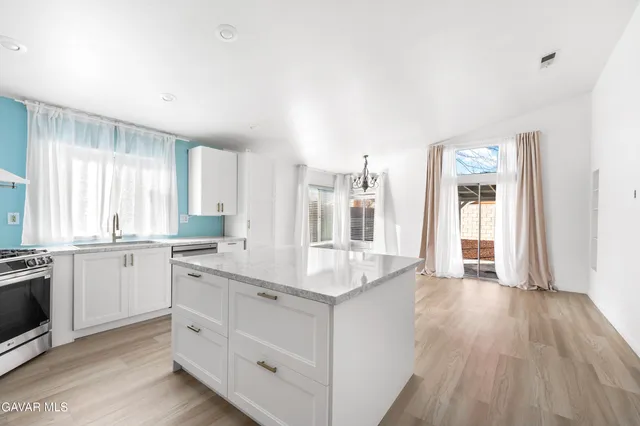 $459,999 | 1639 East Kettering Street, Lancaster, CA 93535