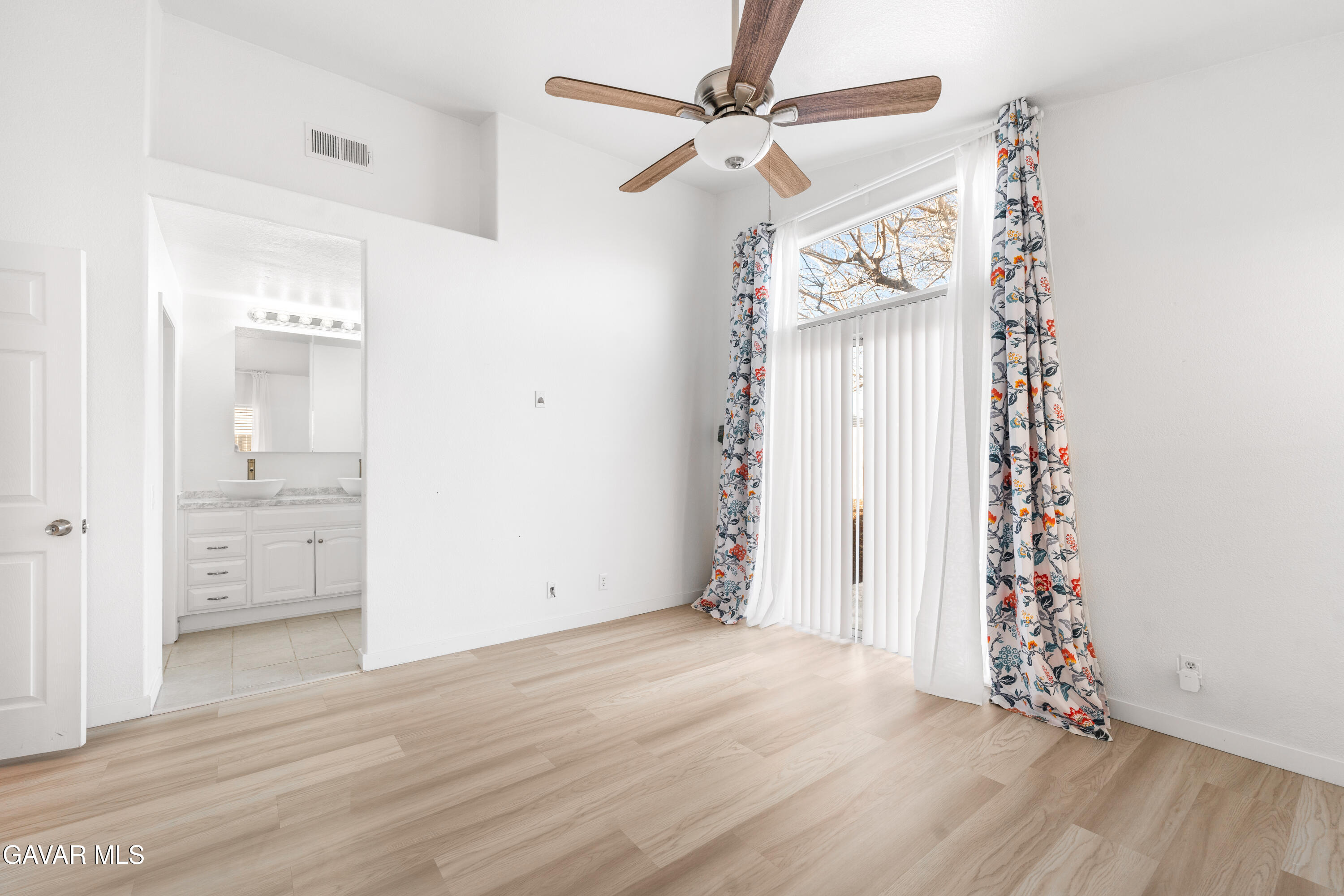 1639 East Kettering Street Lancaster, CA 93535 - Photo 35 of 35 Kettering-27